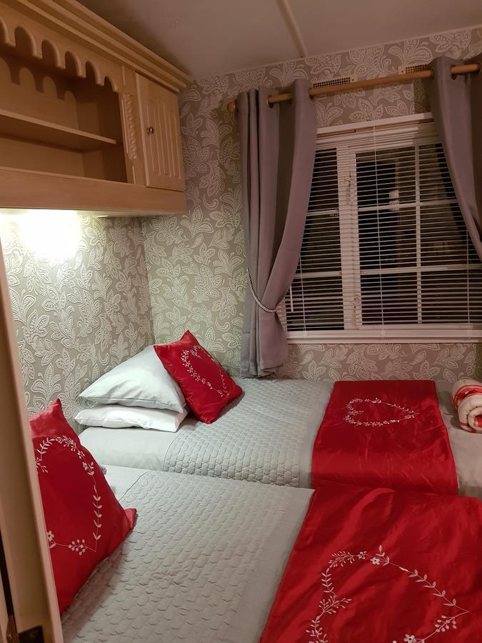 בת'גייט Rooms At Tarrareoch מראה חיצוני תמונה